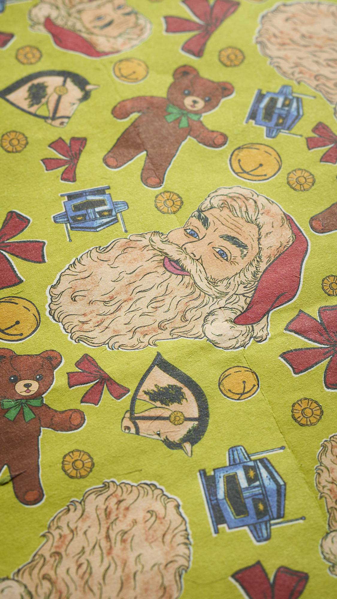 Santa's On His Way - 35cm x 35cm